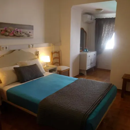 Guest house Pensao Dona Ana By Portugalferias